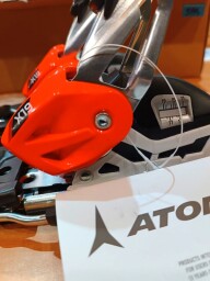 NOVÉ ZJAZDOVÉ SENIORSKÉ RACE VIAZANIE ATOMIC X19 EGA RACE